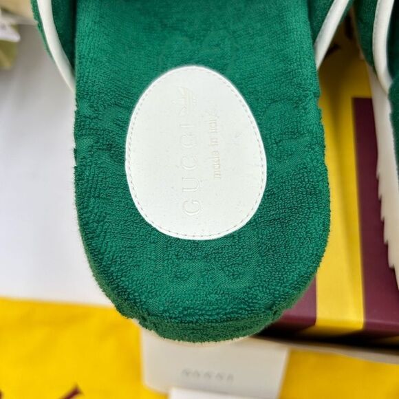 Men’s Gucci X Adidas, GG monogram, limited edition slides size 8, made i… - Picture 8 of 10